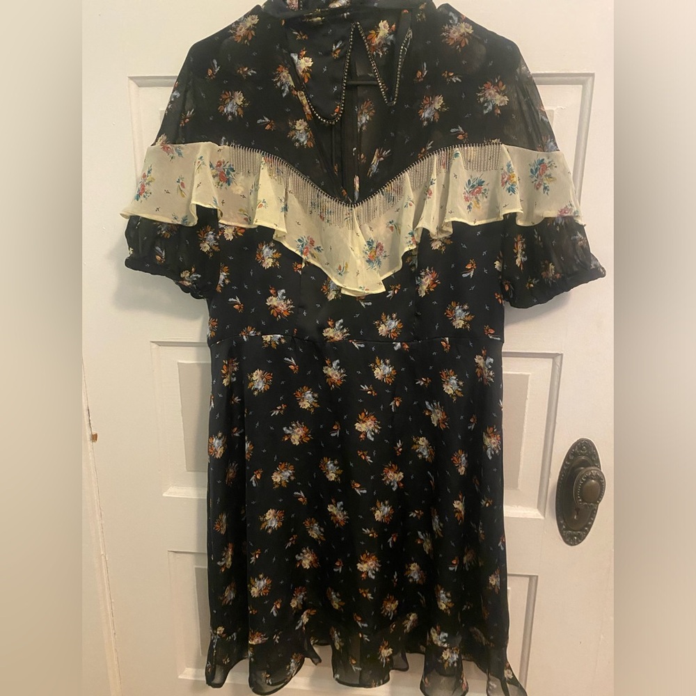 Top Shop Floral Western Style Dress